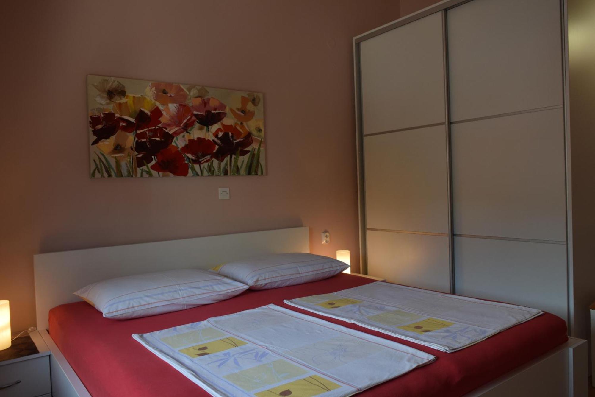 Apartments And Rooms By The Sea Barbat, Rab - 4973 ラブ 部屋 写真